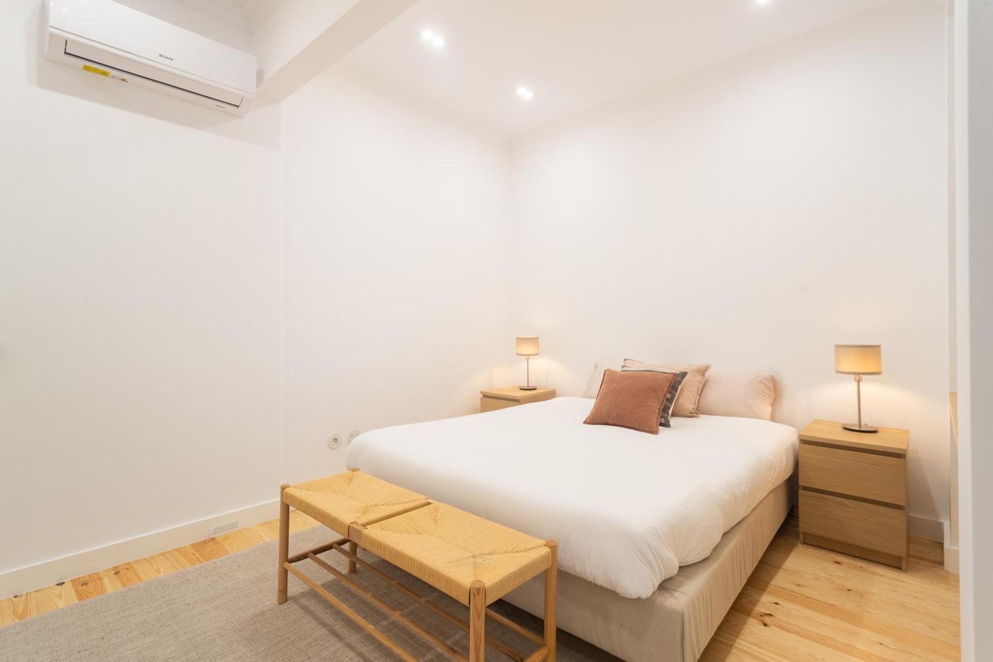 Santos Cozy Design